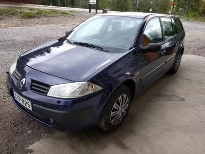 Käytetty 2005 Renault Mégane II Dynamique Farmari | 3 950 €