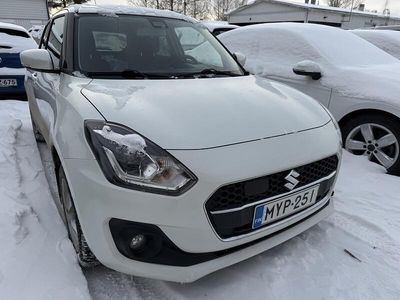 Käytetty Suzuki Swift GLX 90 HP (66 kW) 2019 Viistoperä