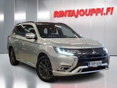Käytetty Mitsubishi Outlander P-HEV Instyle 135 HP (99 kW) 2020 Hopea Katumaasturi