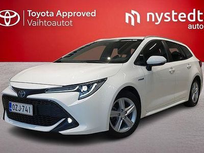 Valkoinen Käytetty 2022 Toyota Corolla Active Farmari | 22 900 € (Perustarjous)