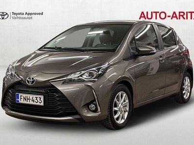 Käytetty Toyota Yaris Multidrive S 112 HP (82 kW) 2018 Met. harmaa Viistoperä