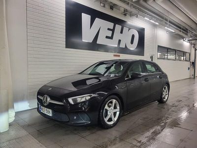 Käytetty Mercedes A200 Style 163 HP (119 kW) 2018 Viistoperä