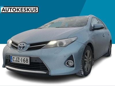 Sininen Käytetty 2015 Toyota Auris Touring Sports Active Farmari | 14 900 € (Perustarjous)