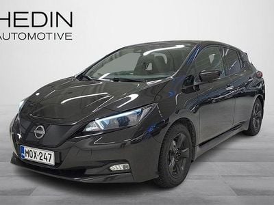 Käytetty Nissan Leaf N-Connecta 110 kW (150 HP) 2022 Musta Viistoperä