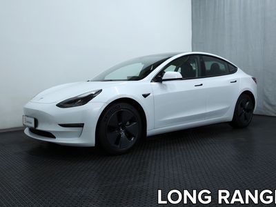 käytetty Tesla Model 3 Long Range *TEHDASTAKUU, ILP, KAHDET RENKAAT/ALUT, REFRESH YMS.*