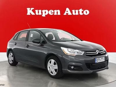 Käytetty Citroën C4 Attraction 120 HP (88 kW) 2012 Viistoperä