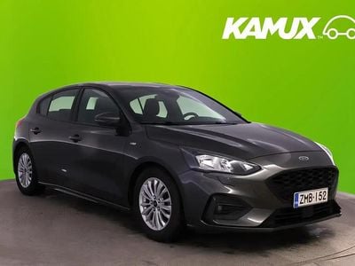 Hopea / harmaa Käytetty 2019 Ford Focus ST-Line Sedan | 12 860 € (Hieman kallis)