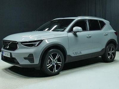Käytetty Volvo XC40 163 HP (119 kW) 2025 Katumaasturi