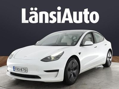 Käytetty Tesla Model 3 Standard Range Plus 211 kW (287 HP) 2022 Valkoinen Sedan