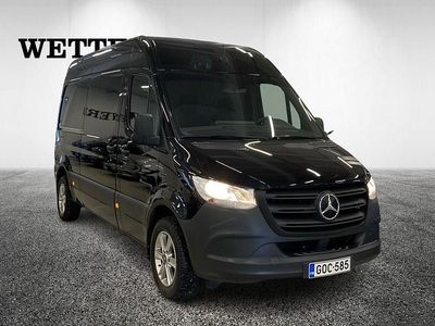 Käytetty Mercedes E-Sprinter 85 kW (116 HP) 2022 Musta Van