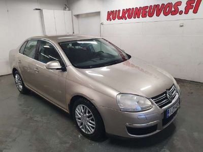 käytetty VW Jetta Comfortline 1.6 75 kW AUTOM