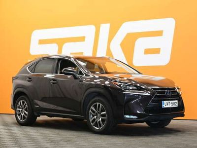 käytetty Lexus NX300h Hybrid A AWD Executive Tulossa / ACC / Kamera /