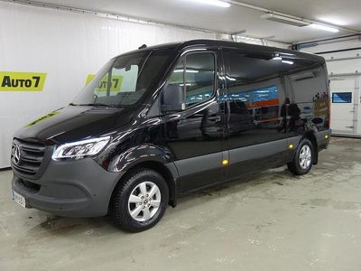Käytetty Mercedes Sprinter 170 HP (125 kW) 2024 Musta Van