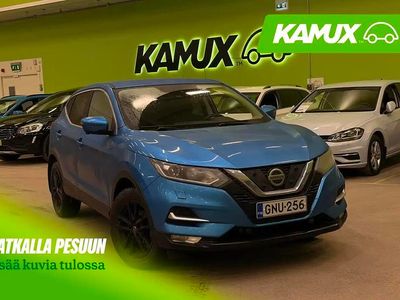 Käytetty Nissan Qashqai N-Connecta 159 HP (116 kW) 2019 Sininen Katumaasturi