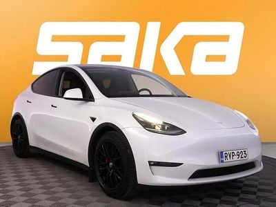 Käytetty Tesla Model Y Performance 336 kW (457 HP) 2024 Katumaasturi