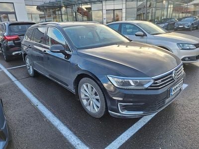 VW Passat