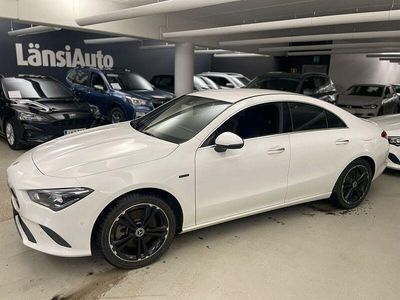 Käytetty 2021 Mercedes E250 Business Coupe - kaksiovinen | 25 390 € (Hyvä tarjous)