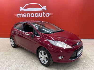 käytetty Ford Fiesta 1,25 82 hv Titanium M5 5-ovinen