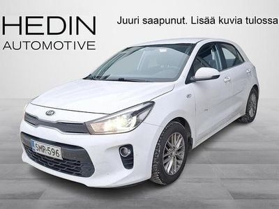 Käytetty Kia Rio EX 99 HP (72 kW) 2017 Valkoinen Viistoperä