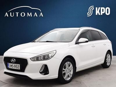 Käytetty Hyundai i30 Comfort 120 HP (88 kW) 2017 Valkoinen Farmari