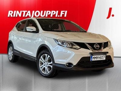 Käytetty Nissan Qashqai Acenta 116 HP (85 kW) 2015 Valkoinen Katumaasturi
