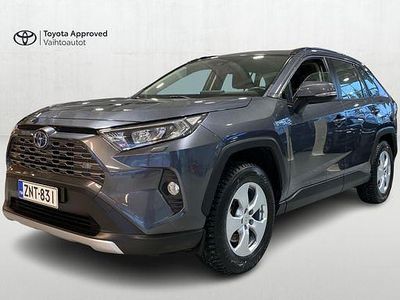 1g3 Käytetty 2021 Toyota RAV4 Active Katumaasturi | 32 790 € (Perustarjous)