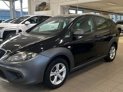 Käytetty Seat Altea 200 HP (147 kW) 2009 Musta Farmari