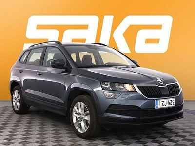 Käytetty Skoda Karoq Clever 150 HP (110 kW) 2021 Katumaasturi