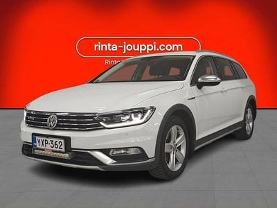 Valkoinen Käytetty 2015 VW Passat Alltrack Farmari | 25 490 € (Hieman kallis)