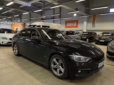 BMW 330e