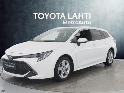 Käytetty Toyota Corolla Edition 122 HP (89 kW) 2023 Valkoinen Farmari