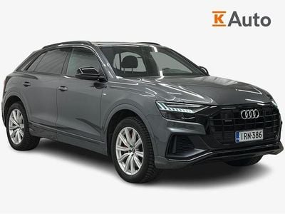 Käytetty Audi Q8 S-Line 462 HP (339 kW) 2023 Harmaa Katumaasturi