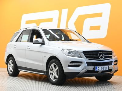 käytetty Mercedes ML250 MlBLUETEC 4MATIC Maastoauto