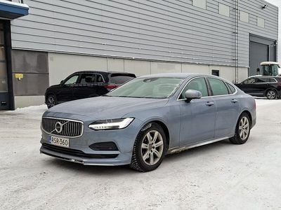 Käytetty Volvo S90 Momentum 190 HP (139 kW) 2017 Sininen Sedan