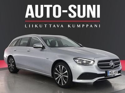Harmaa Käytetty 2021 Mercedes E300 Business Sedan | 33 900 € (Perustarjous)