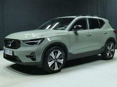Käytetty 2023 Volvo XC40 Plus Katumaasturi | 39 600 € (Perustarjous)