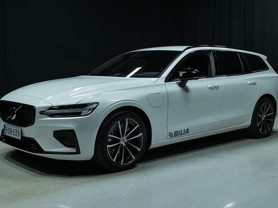 Käytetty 2025 Volvo V60 Performance Farmari | 52 300 €