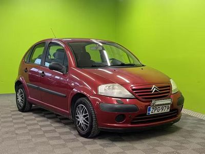 Käytetty Citroën C3 73 HP (53 kW) 2004 Punainen Viistoperä