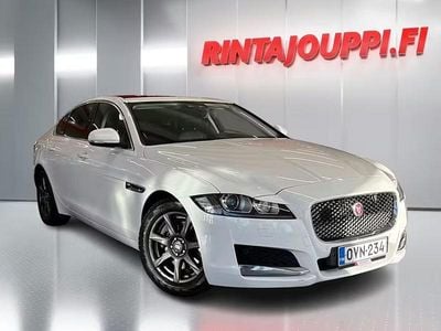 Käytetty Jaguar XF Prestige 180 HP (132 kW) 2016 Sedan