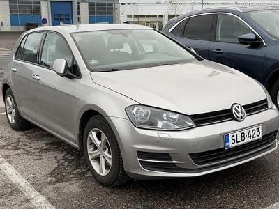 Käytetty 2013 VW Golf VII Comfortline Viistoperä | 14 990 € (Kallis)