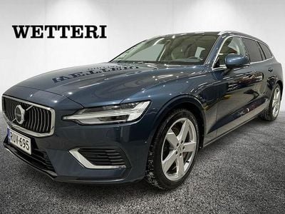 Sininen Käytetty 2023 Volvo V60 Performance Farmari | 36 890 € (Perustarjous)
