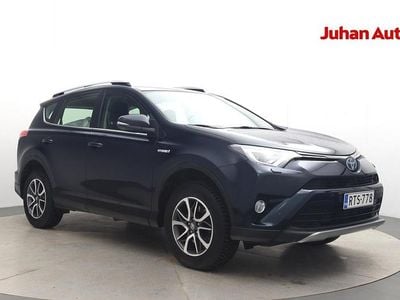Sininen Käytetty 2018 Toyota RAV4 Hybrid Edition Katumaasturi | 26 990 € (Hyvä tarjous)