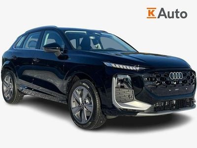 Uusi Audi Q3 S-Line 268 HP (197 kW) 2026 Musta Katumaasturi