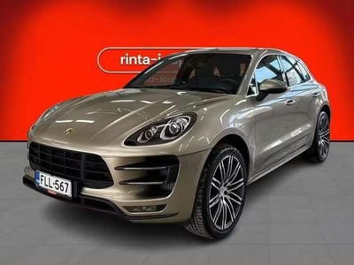 Käytetty 2014 Porsche Macan Turbo Katumaasturi | 36 900 €