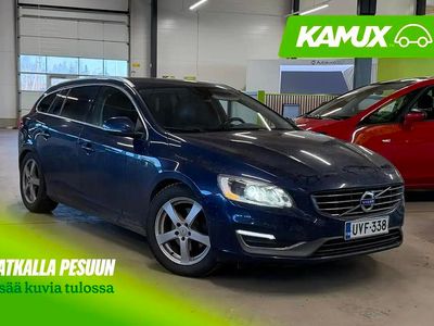 Käytetty Volvo V60 Ocean Race 114 HP (83 kW) 2015 Sininen Farmari