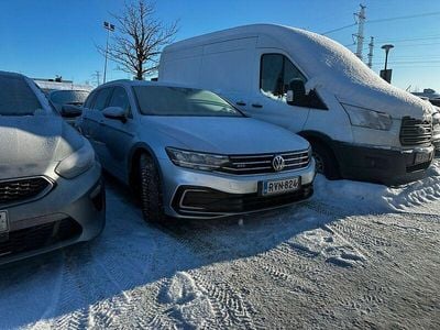Käytetty VW Passat GTE 218 HP (160 kW) 2020 Hopea Farmari