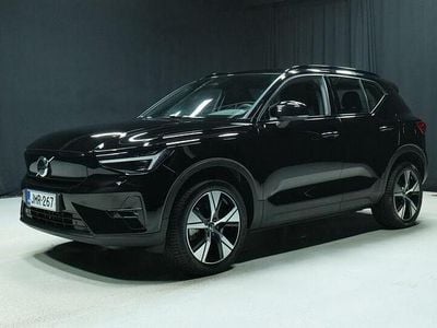 Käytetty Volvo XC40 Plus 169 kW (231 HP) 2023 Katumaasturi