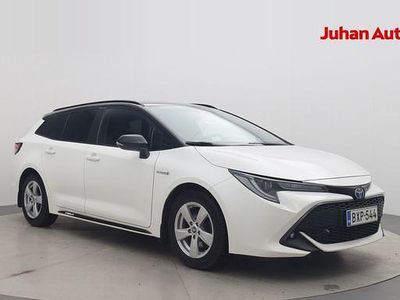 Valkoinen Käytetty 2019 Toyota Corolla Active Farmari | 18 990 € (Perustarjous)