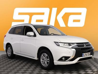 Käytetty Mitsubishi Outlander P-HEV Instyle 121 HP (88 kW) 2016 Farmari