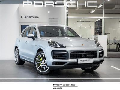 käytetty Porsche Cayenne E-Hybrid, * Approved* #SportDesign -etupuskuri / BOSE / Adapt.Vakionopeudensäädin /